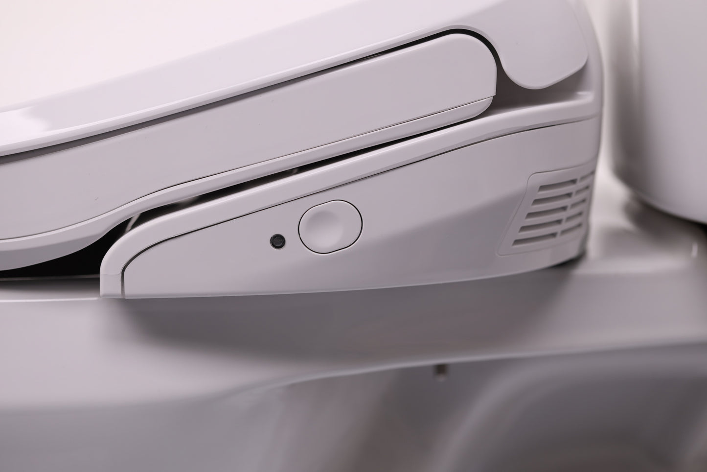 Soft Spa 9500 — Premium Electronic Bidet Seat